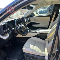 تۆیۆتا کراون